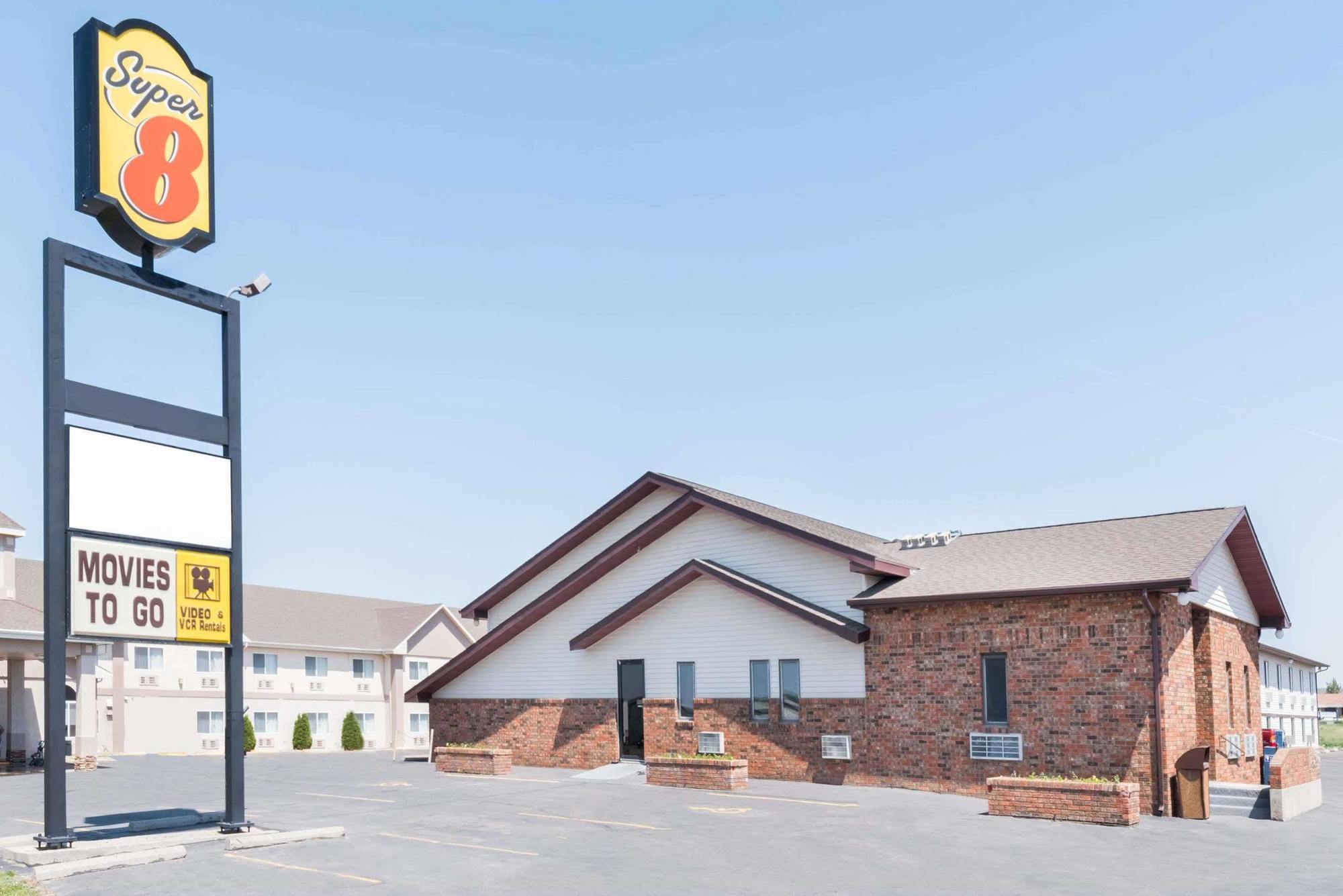 Super 8 By Wyndham Glendive Hotel ภายนอก รูปภาพ